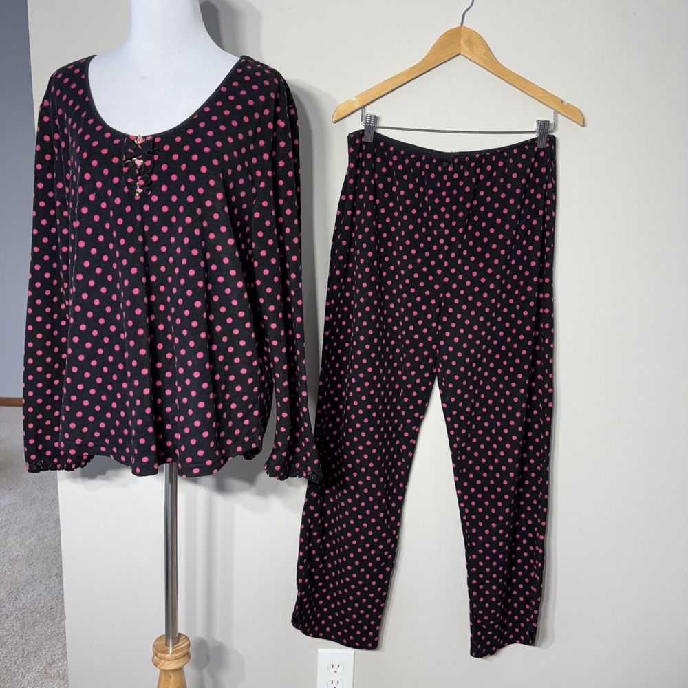 Betsey Johnson Fleece Pajamas Set Womens Large Black Pink Polka Dot Cozy Comfy
